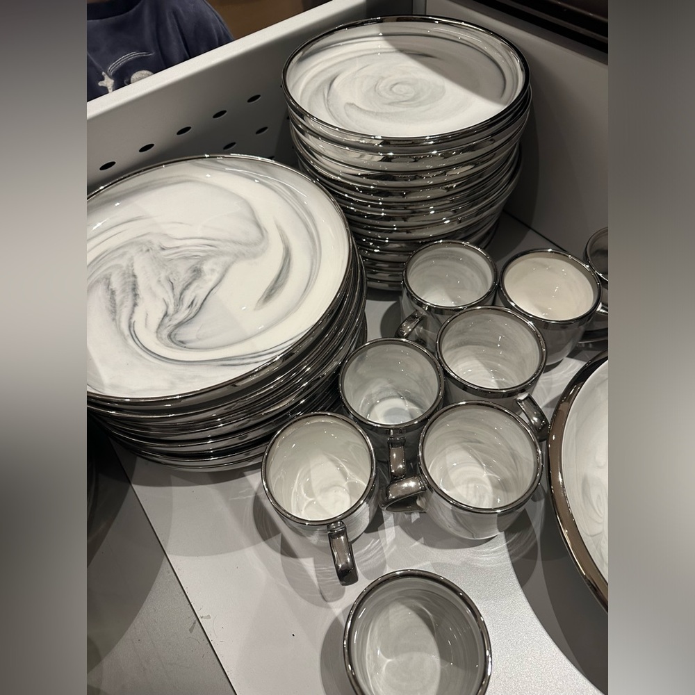 Dinnerware set “marble” like pattern BRAND NEW NEVER USED!